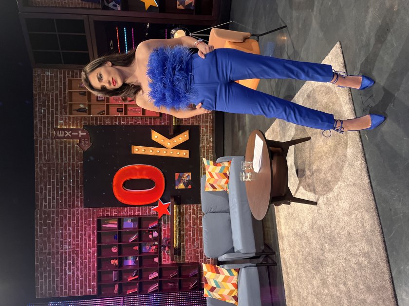 Андреа Банда Банда – е новата водеща на Вечерното шоу“