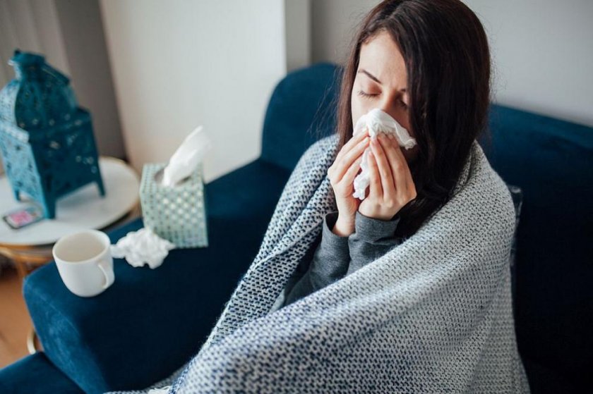 Здравните власти в редица области се събират заради мерките срещу грипа.