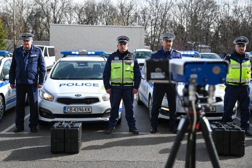 Нови 20 преносими камери за скорост са на разположение на Пътната полиция