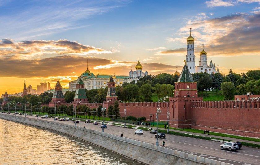 Кремъл заяви днес, че системата за сателитен интернет Старлинк“ на