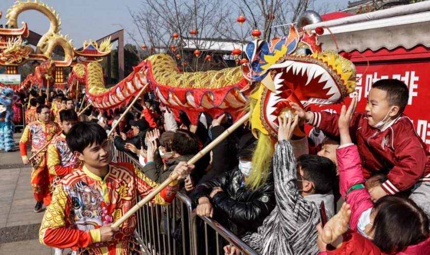 Китай започва Годината на дракона