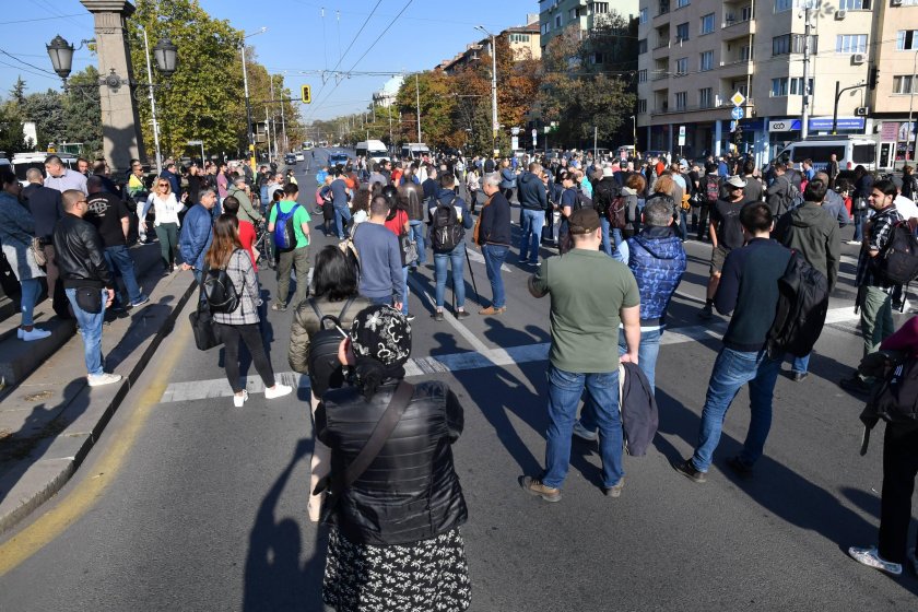 Хаос и блокади в София и в петък