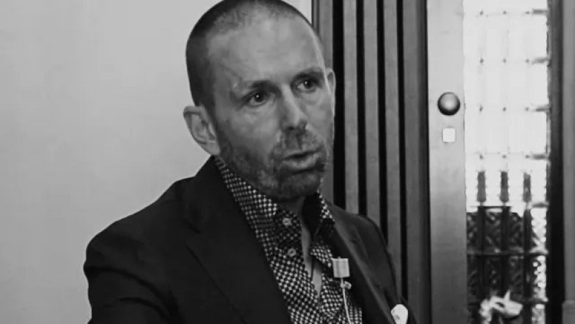 МВР проверява дали хора на Мартин Божанов - Нотариуса са