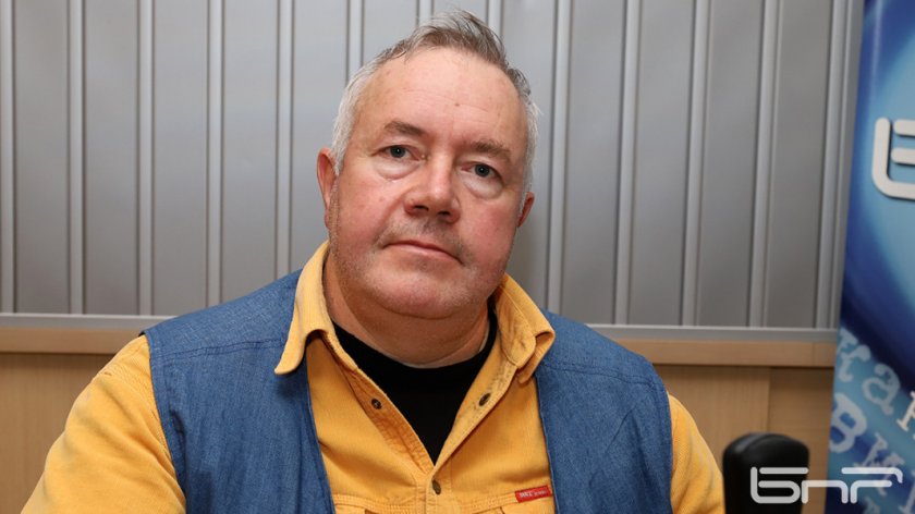 Харалан Александров: Русия може да се превърне във въоръжена с ядрено оръжие Северна Корея