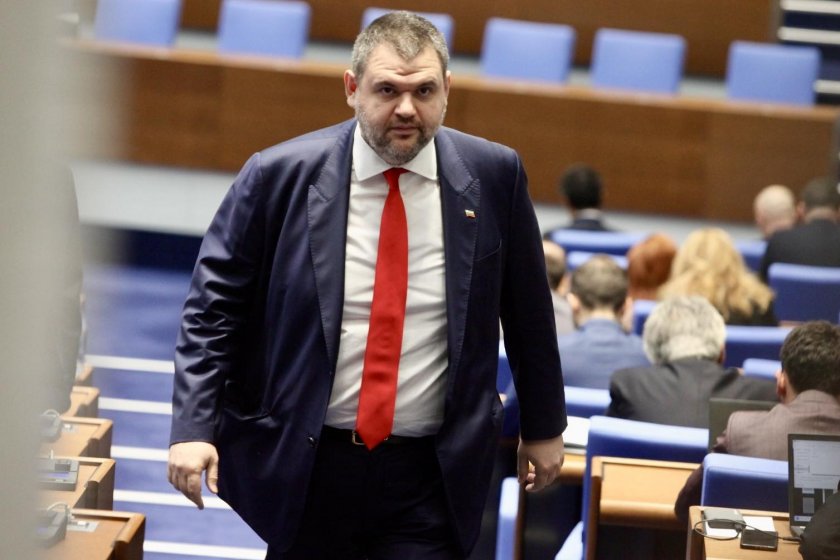 Виждам, че някой иска да си делне държавата по един