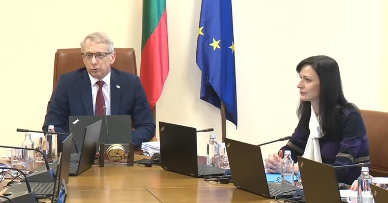 Денков: Нормално е след първия сблъсък страните да седнат на масата на преговорите