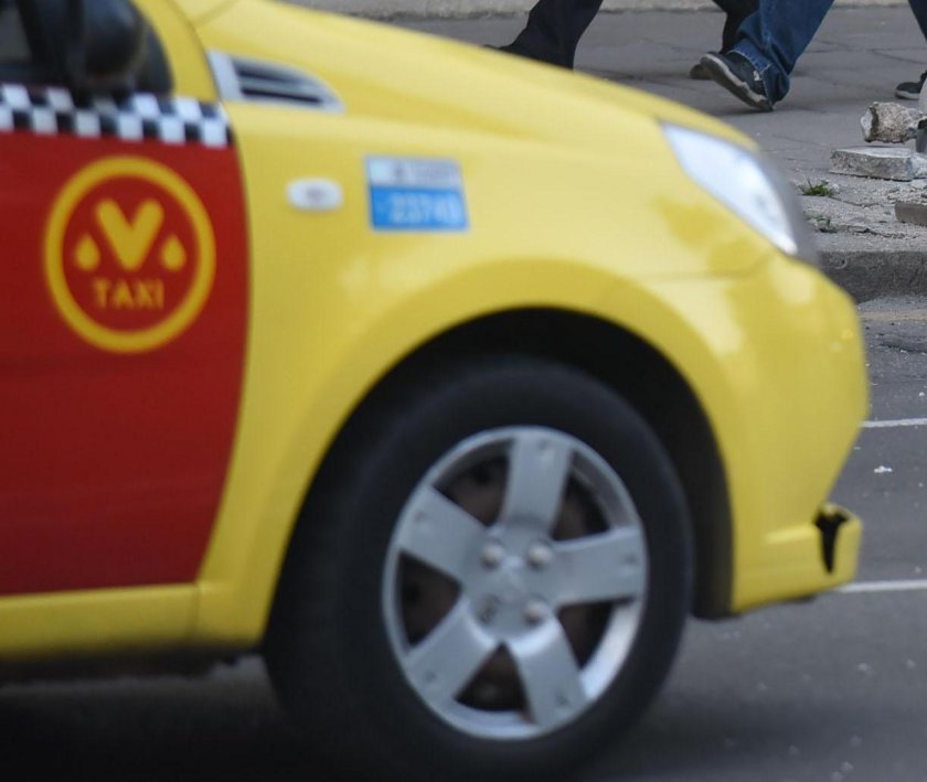Закопчаха таксиджия, блъснал пенсионерка в Пловдив