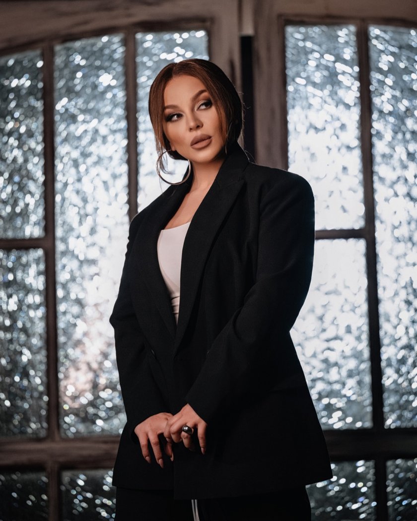 Фолк звездата Деси Слава се изпусна, че гледа новия сезон