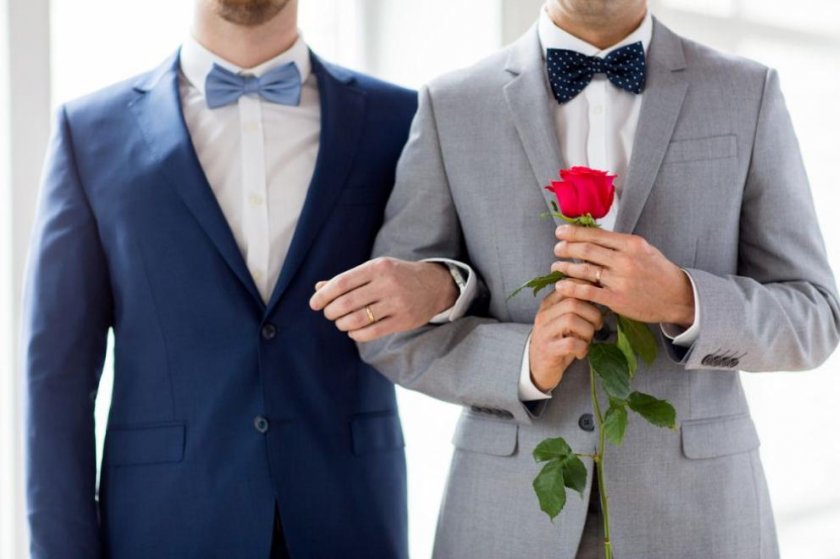  Първият еднополов брак в Гърция вече е факт. Той е