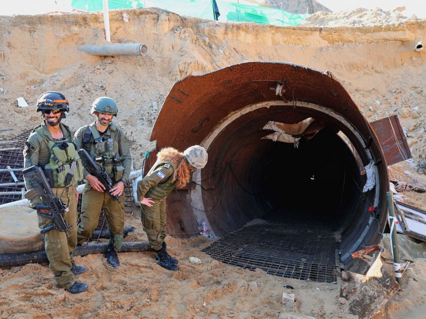 Израелската армия съобщи, че е разрушила най-големия тунел на Хамас,