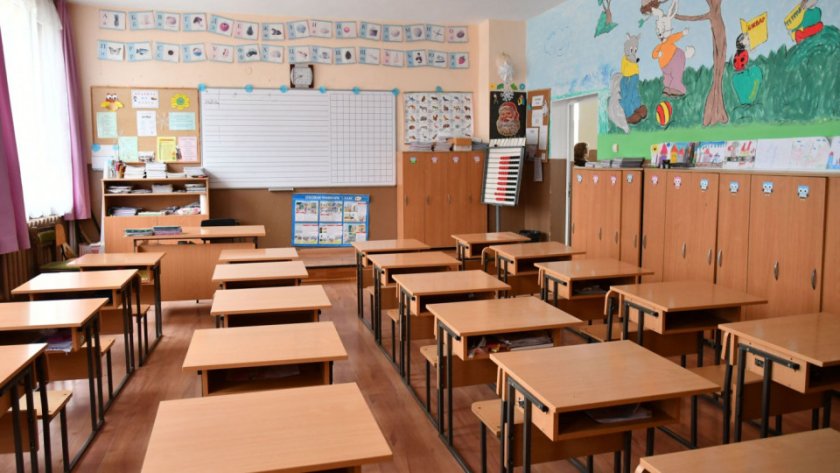 Учениците ще могат да отсъстват от училище до 15 дни