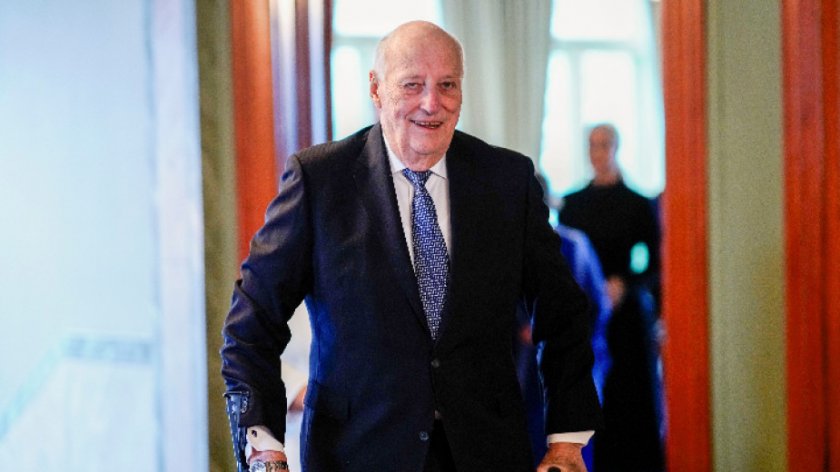 В Осло на 87-годишния болен крал на Норвегия Харалд бе