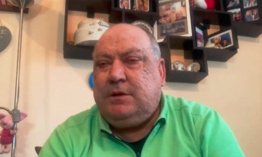 Беше си нормално дете. Ходеше на училище, играеше с приятели.