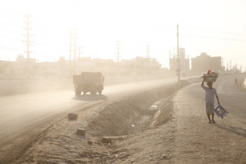 Пакистан остава една от трите най-замърсени страни в света през