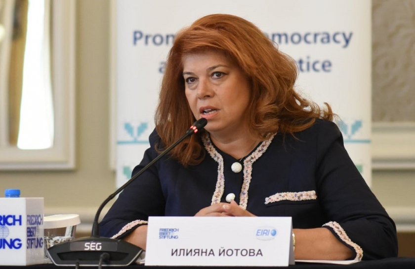 Илияна Йотова: Не съм оптимист за правителство, надявам се на папка със сериозен МС