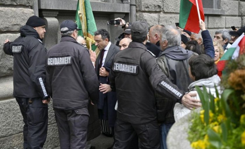ПП иска наказания за симпатизантите на „Възраждане“, обиждали и нападали Даниел Лорер