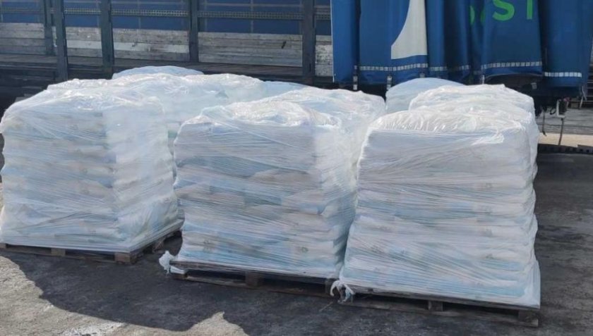 Иззеха над 23 тона „марков“ прах за пране на „Лесово“ (СНИМКИ)