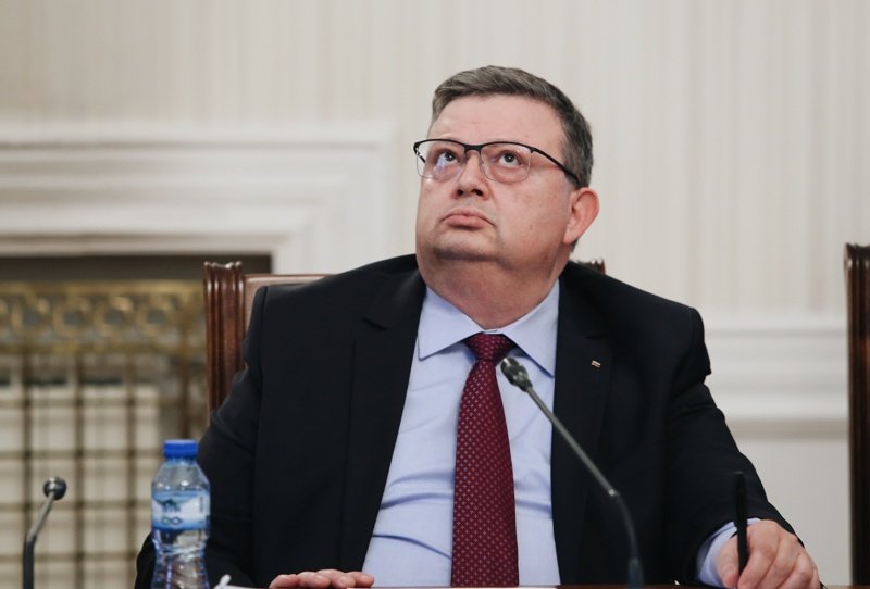Прокурорската колегия на ВСС изслушва Сотир Цацаров 