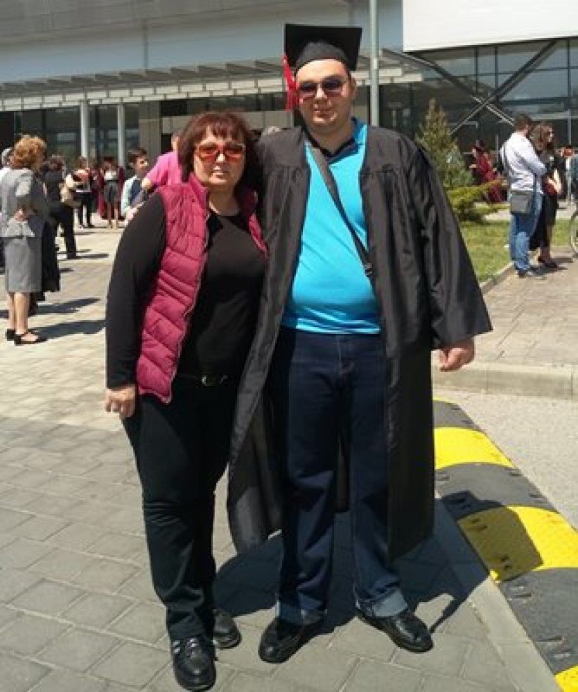 Убиецът на майка си в Пловдив - образован, но психичноболен мъж