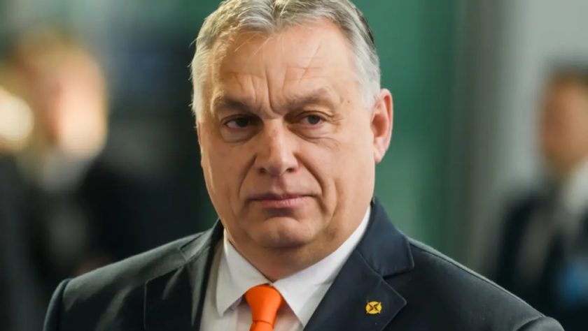 Няколко хиляди души поискаха оставката на Орбан