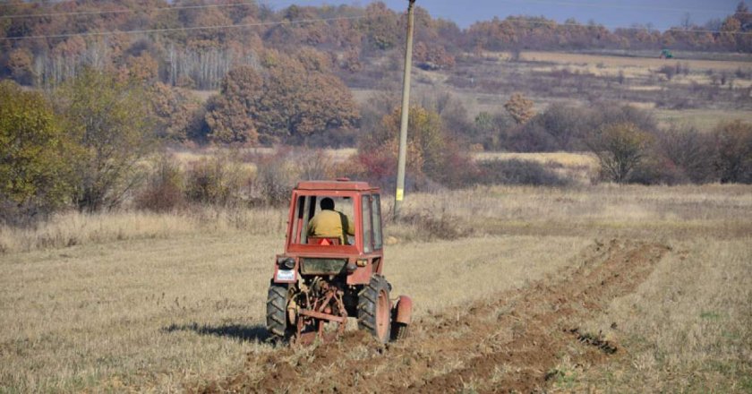Европейската комисия съобщи, че одобрява отпускането на помощ за земеделците