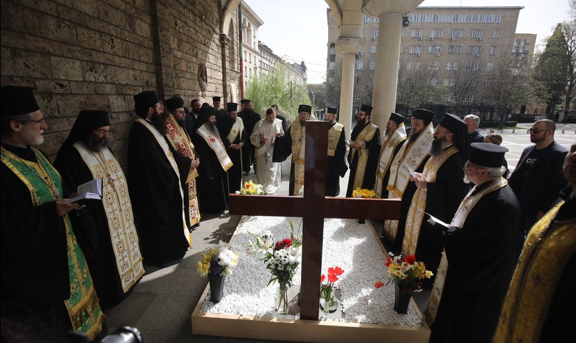 Заупокойна молитва по повод 20 дни от кончината на патриарх Неофит