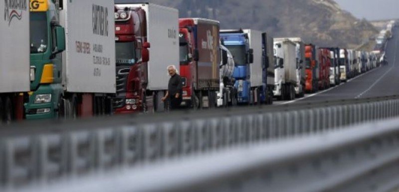 На 31 март България официално влиза в Шенген, но само