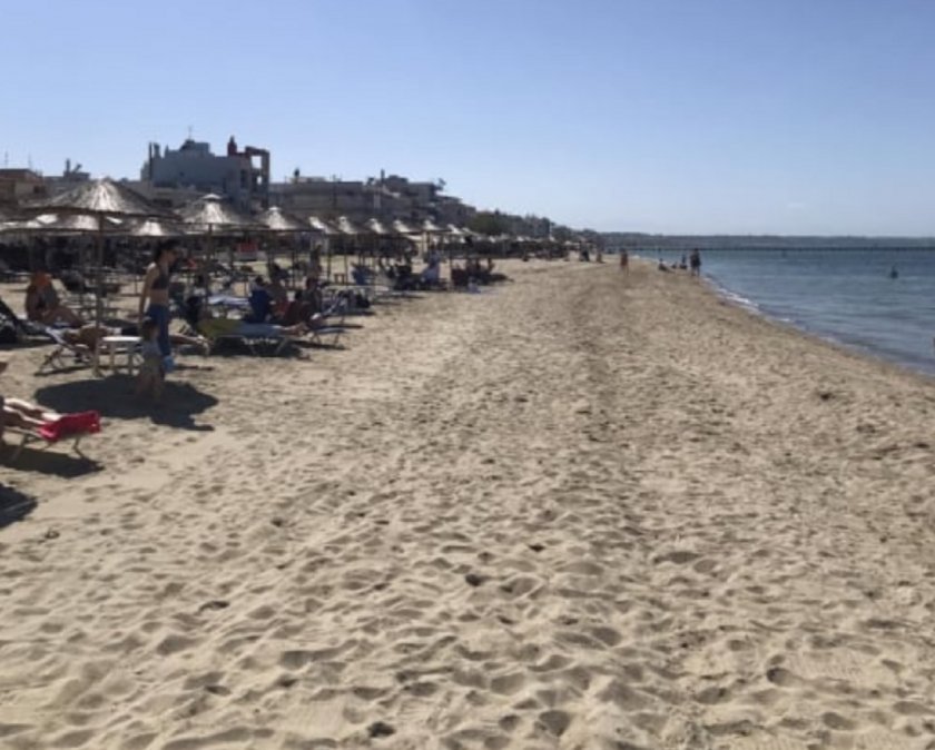 Нашенец показа снимка от плаж в Гърция и предизвика бърна