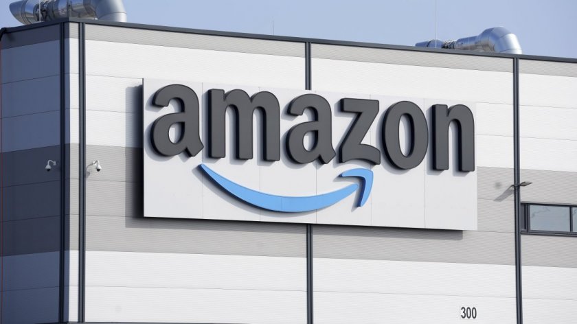 Цигански номера: „Изкуственият интелект“ в магазини на Amazon се оказаха 1000 индийци