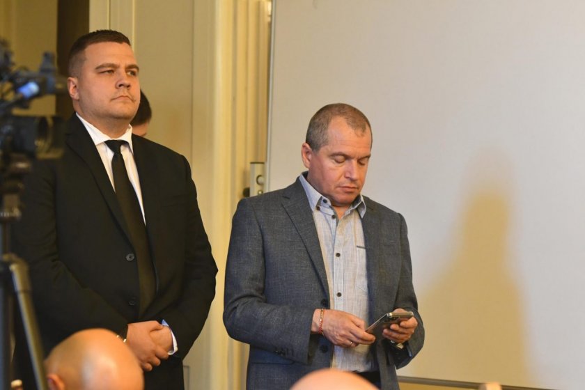 ИТН: Петков натискал ли е Стоянов Кирил Ценкин да контролира вота? 