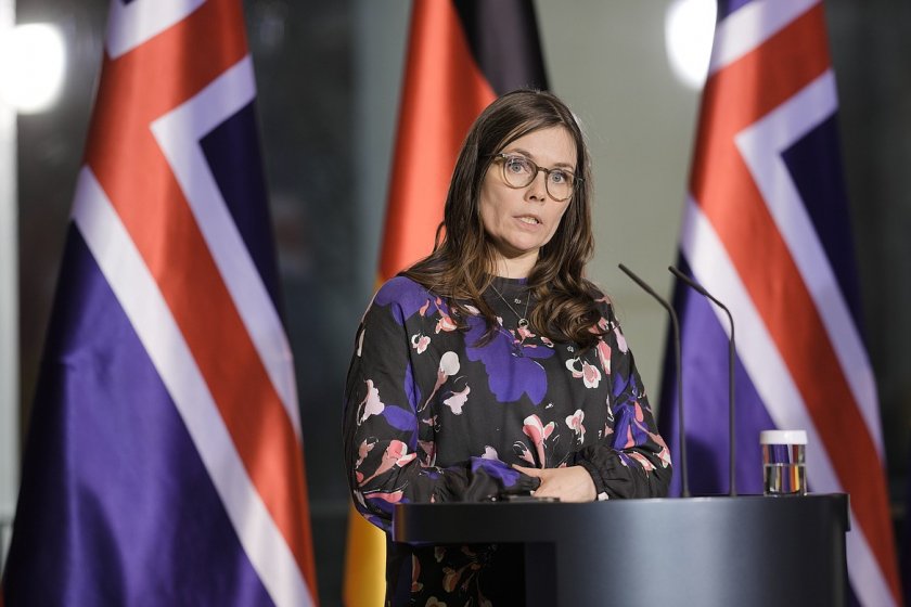 Министър-председателката на Исландия подаде оставка