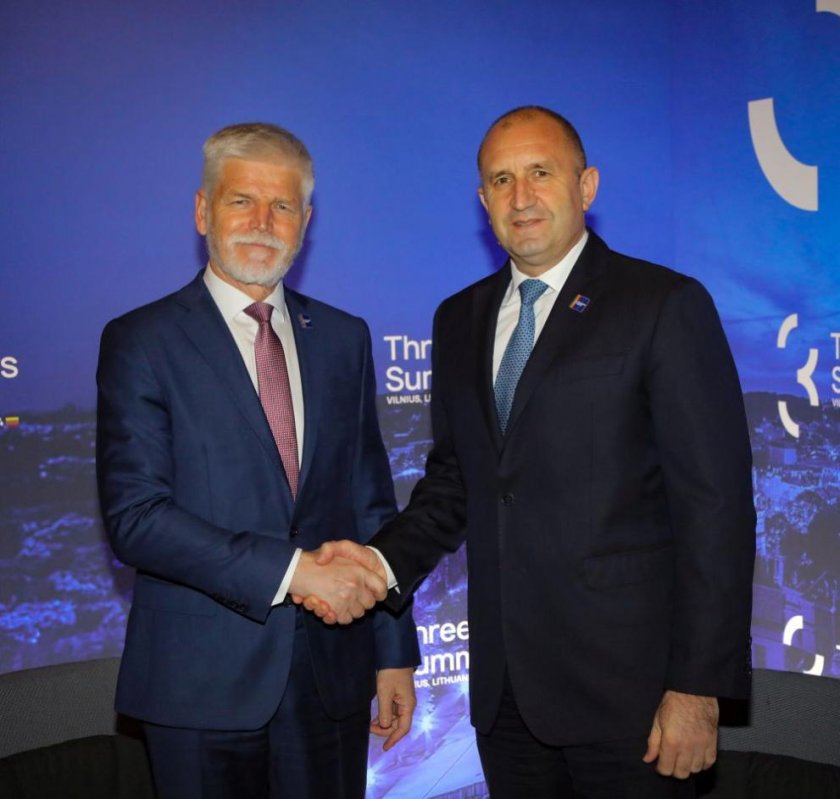 Президентът Радев се срещна с чешкия си колега Петър Павел