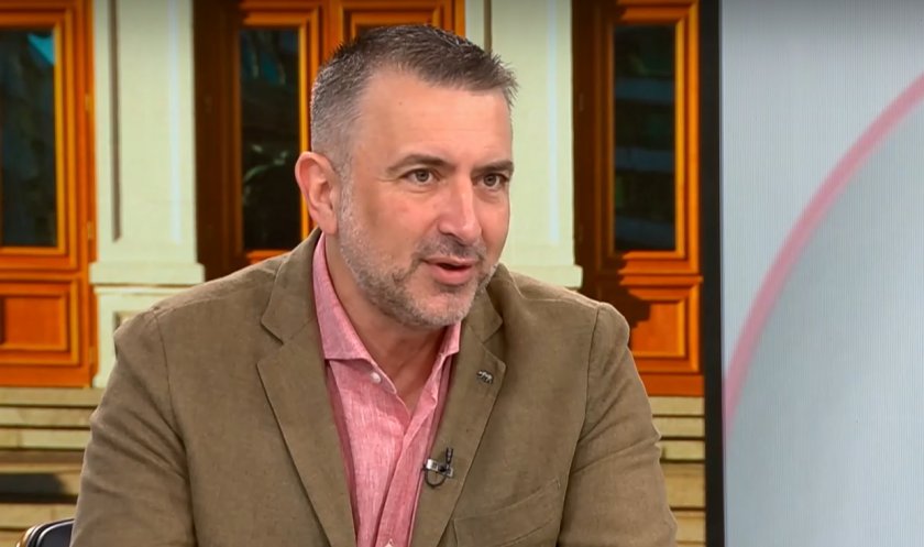 Вълчев от ИТН: Парламентът се чуди какви точки да сложи в дневния ред 