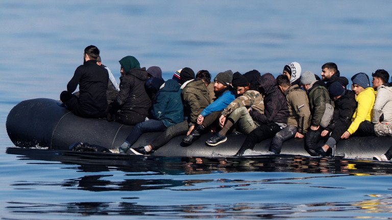 Поредна трагедия с мигранти до гръцкия остров Хиос. Жертви са