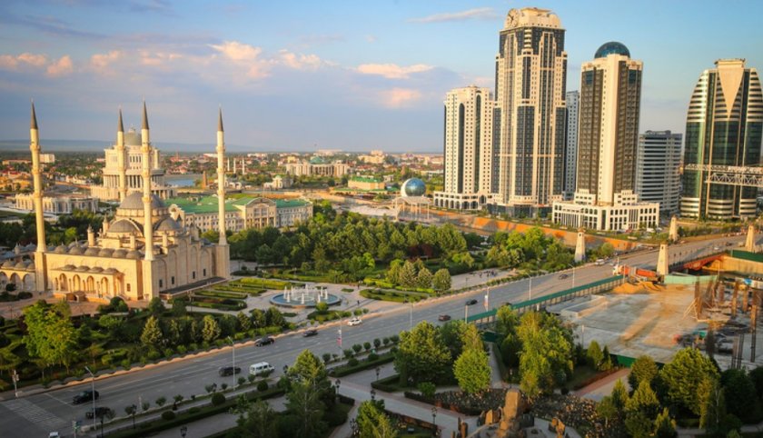 Чечения забрани много бързата и много бавната музика 