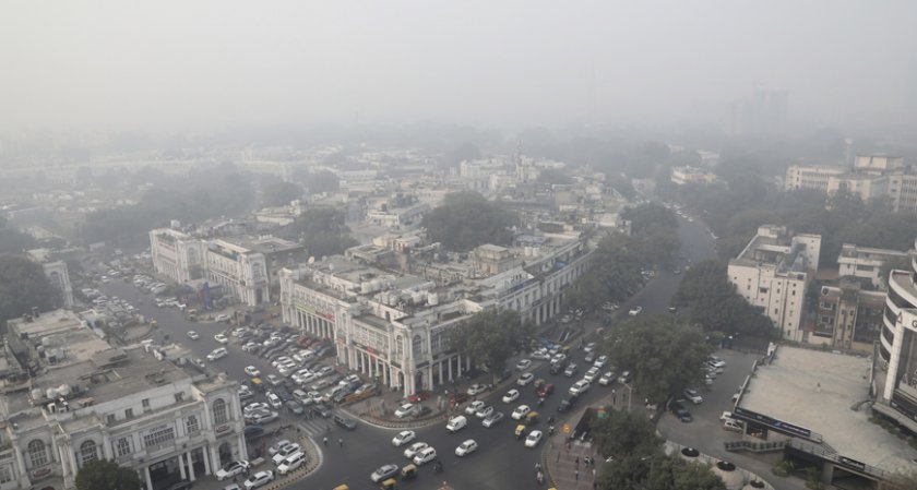 Извънредно положение в Делхи заради мръсния въздух