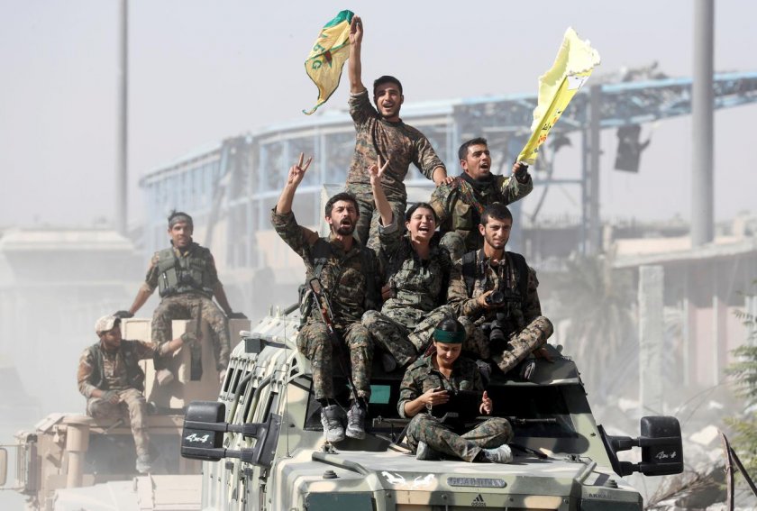 Кюрдите готови да се влеят в сирийската армия