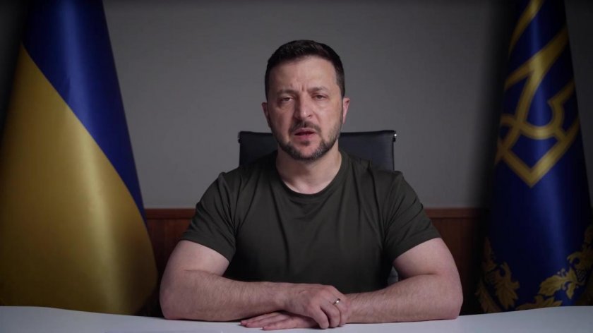 Снимка: Зеленски забрани достъпа до онлайн казината на украинските военни