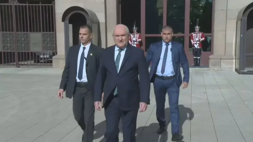 Служебният премиер Димитър Главчев обсъди с президента Румен Радев предложенията