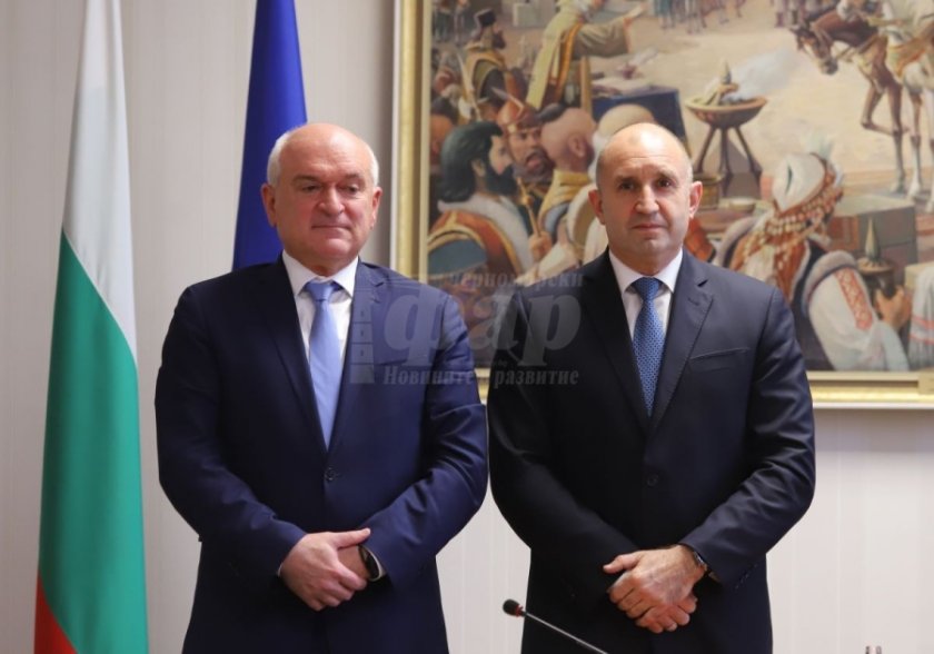 Служебният премиер Димитър Главчев няма да отиде днес в празидентството