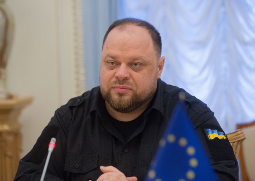 Снимка: Шефът на украинския парламент: Некадърни санкции помагат на руските нечовеци