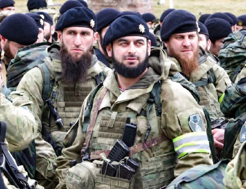 Четири батальона чеченци са пристигнали на руско-украинската граница и към