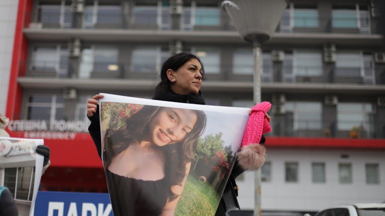 Фондация "Даная" съди държавата за минирането на Националната детска болница