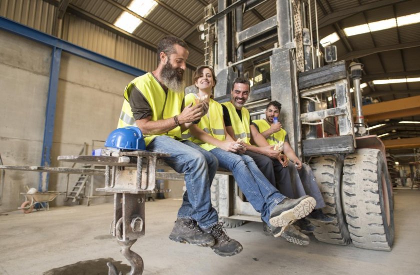 В България се полагат най-малко допълнителни часове труд от всички