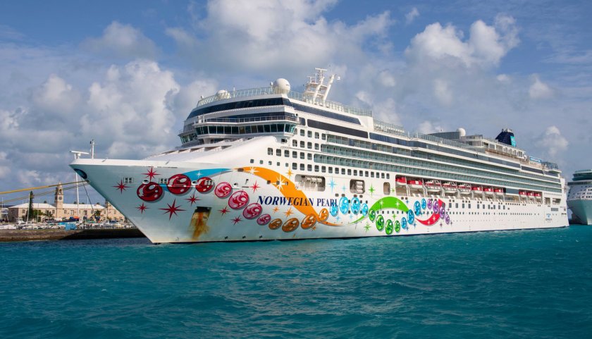 Бихте ли се качили някога на нудистки круиз? Не питаме