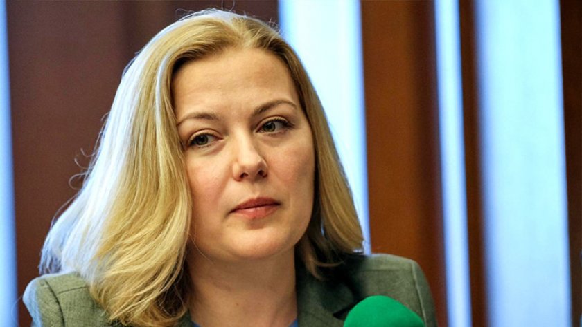 Надежда Йорданова: Без устойчиви институции България няма да излезе от блатото