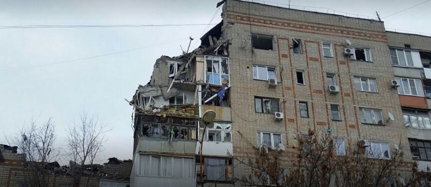 Мъж пострада тежко при взрив в момент на производство на