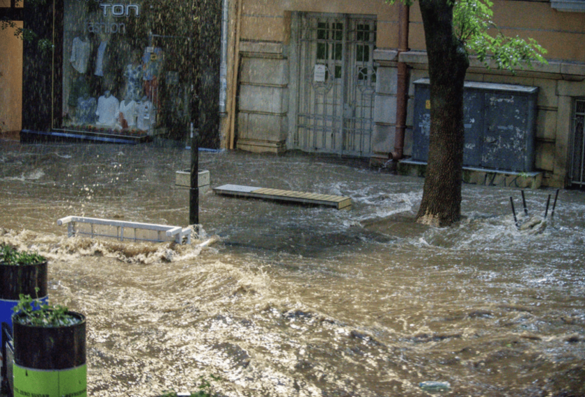 Плевен е почти изчистен, като нанесените щети са в центъра