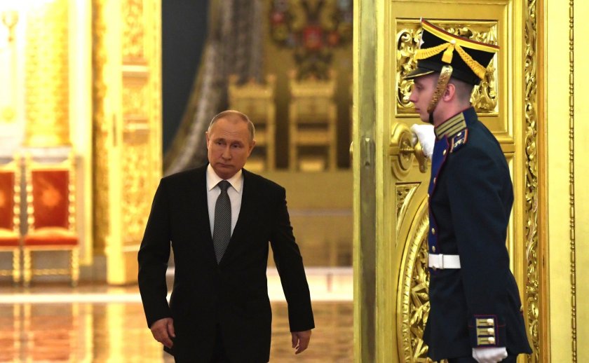 Руските чиновници, заемащи най-значимите постове в държавната власт на Русия,