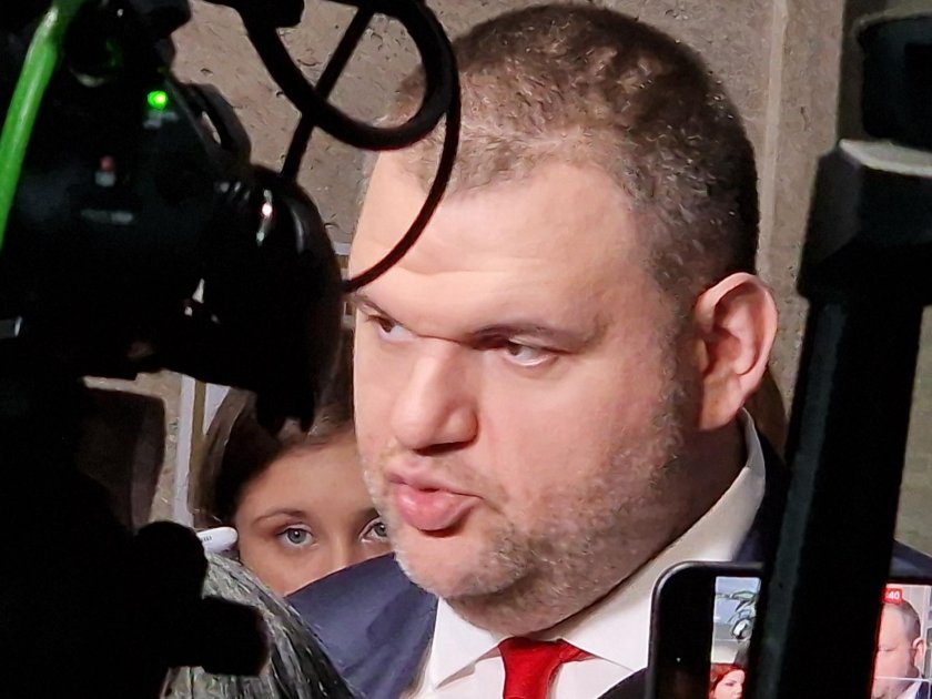 Христо Иванов искал да е президент, а предлагал на Делян